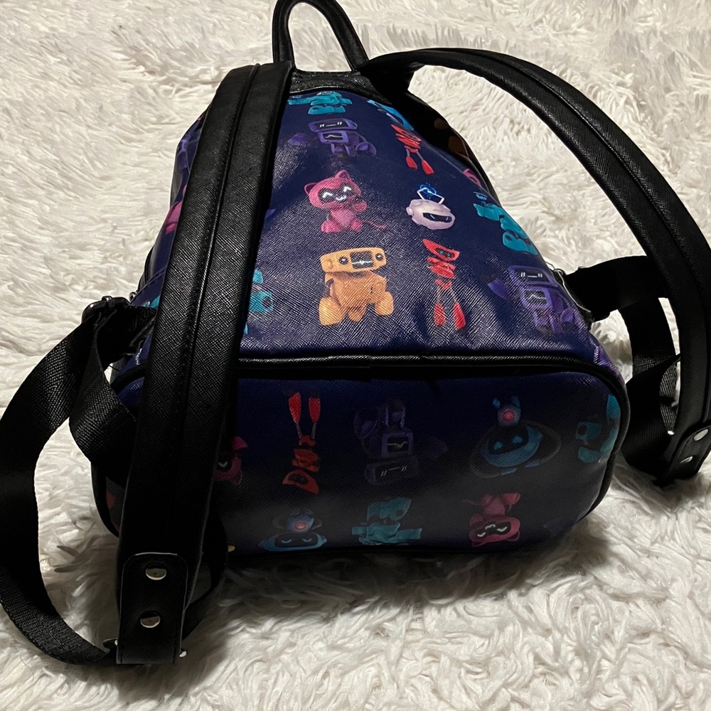 Colorful Patterned Men's Backpack - Picture 5 of 10
